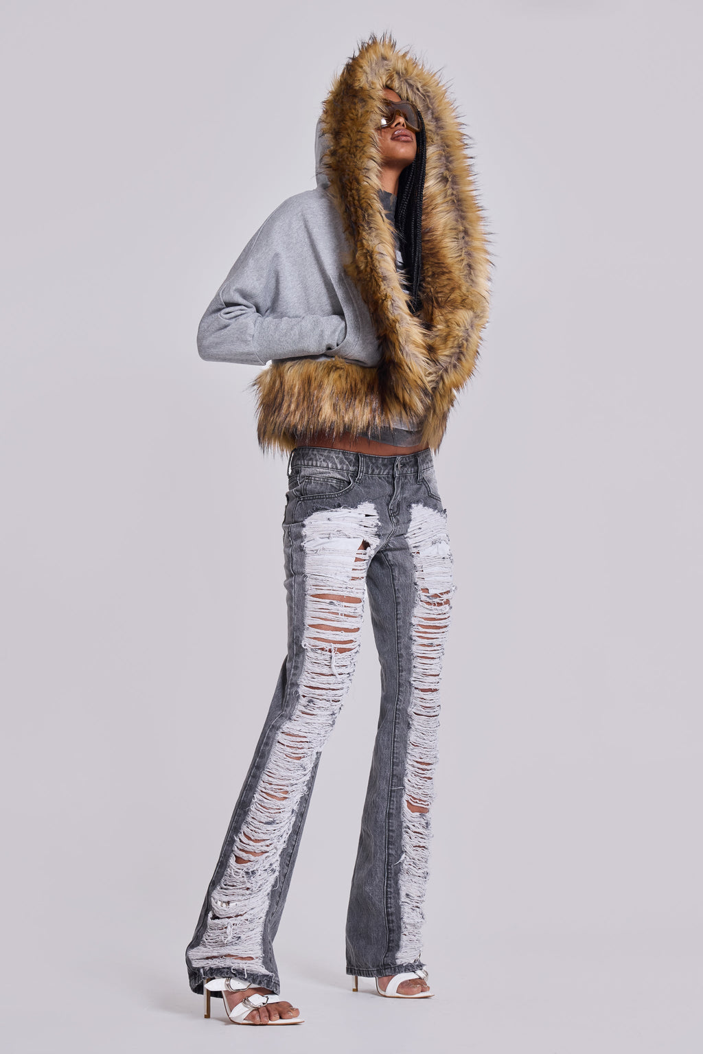 Zain Shredded Straight Jeans in Grey