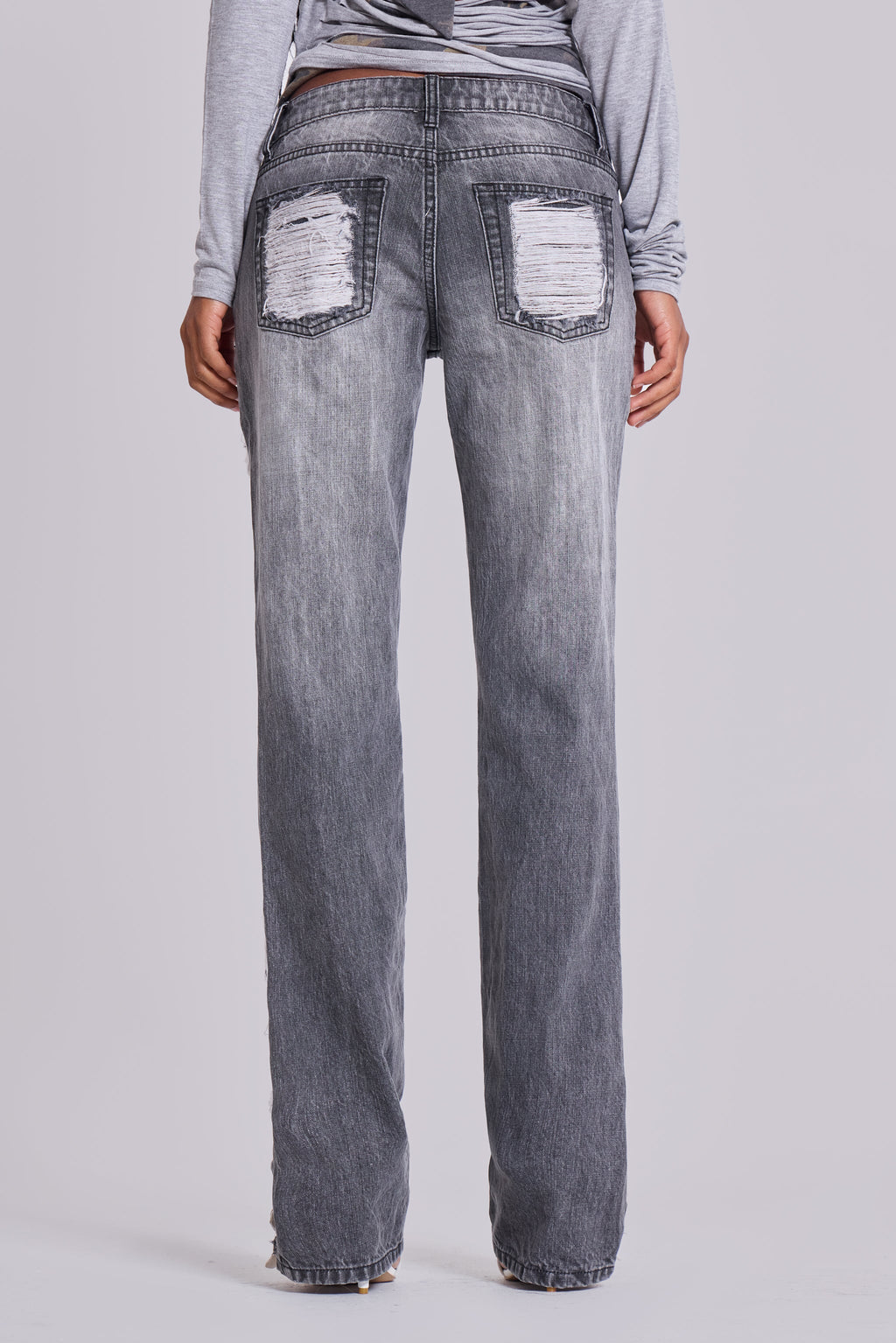 Zain Shredded Straight Jeans in Grey