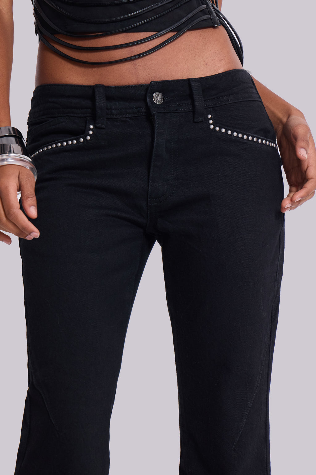 Vaqueros bootcut Jet Drift con tachuelas negros