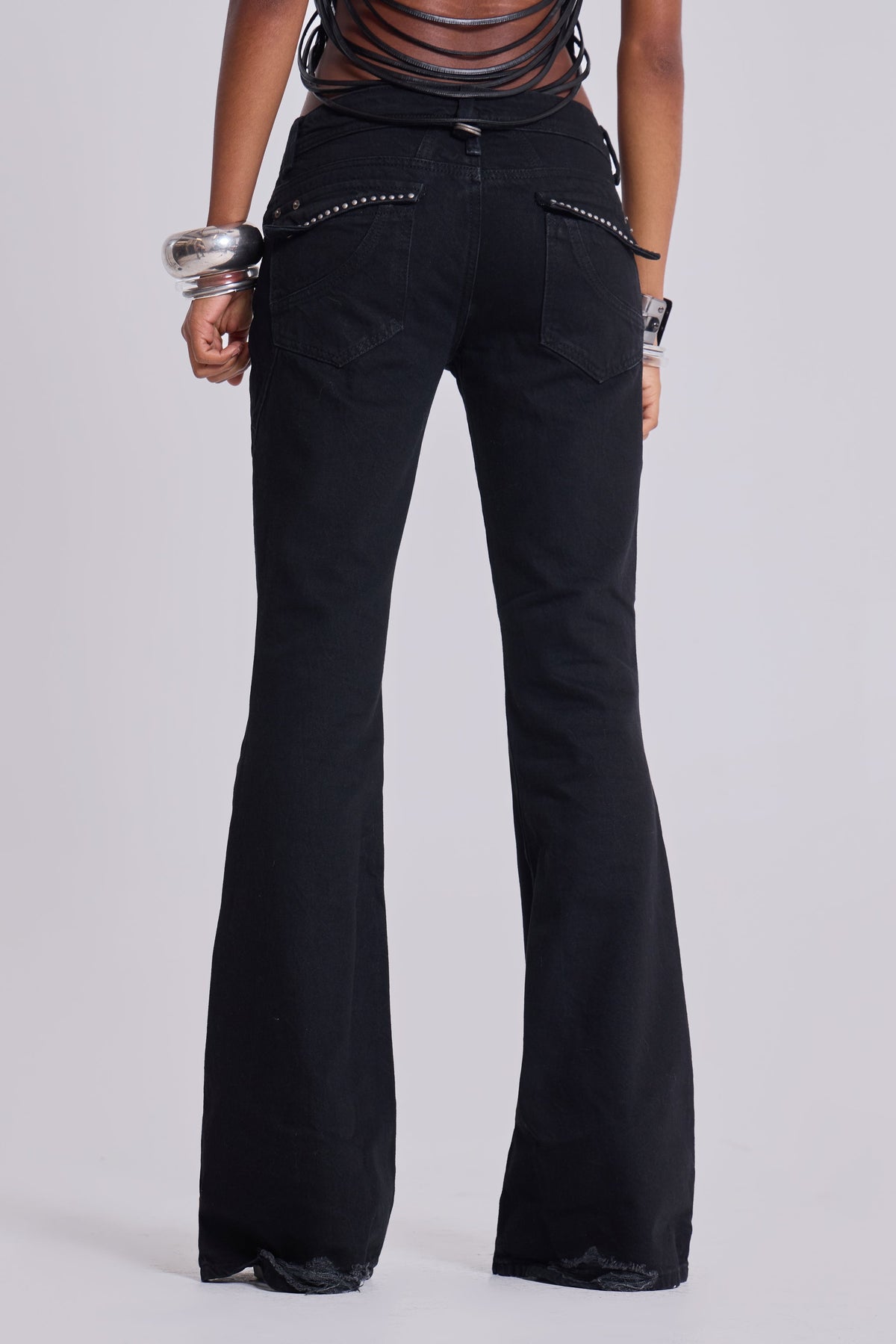 Vaqueros bootcut Jet Drift con tachuelas negros