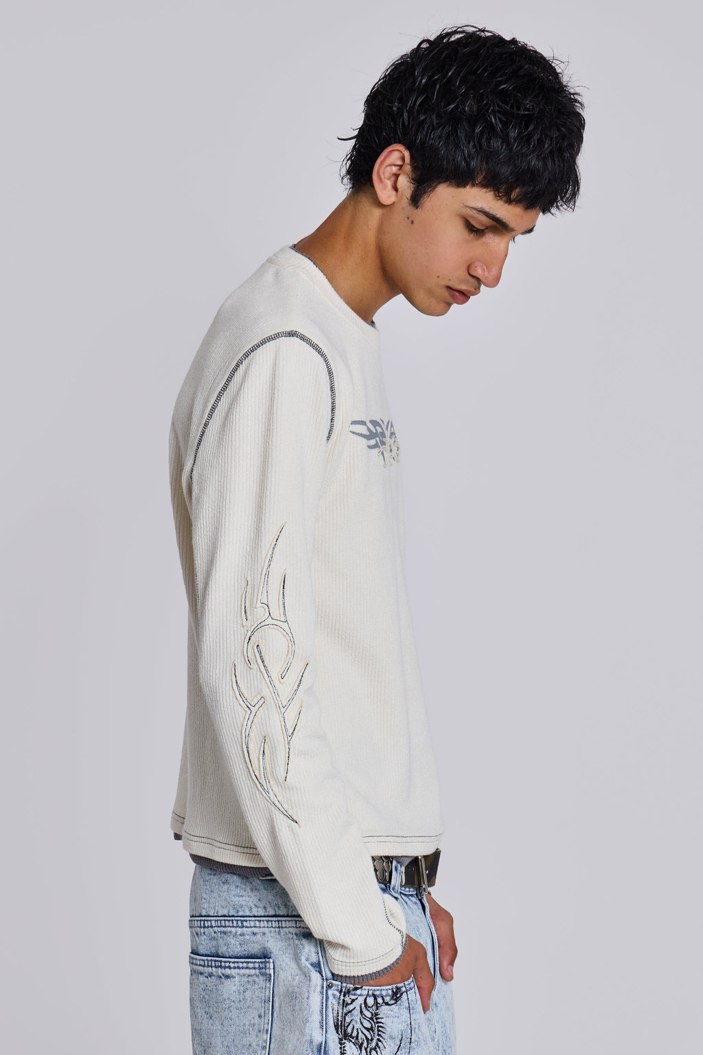 Camiseta Tattoo con Apliques – Blanco Roto