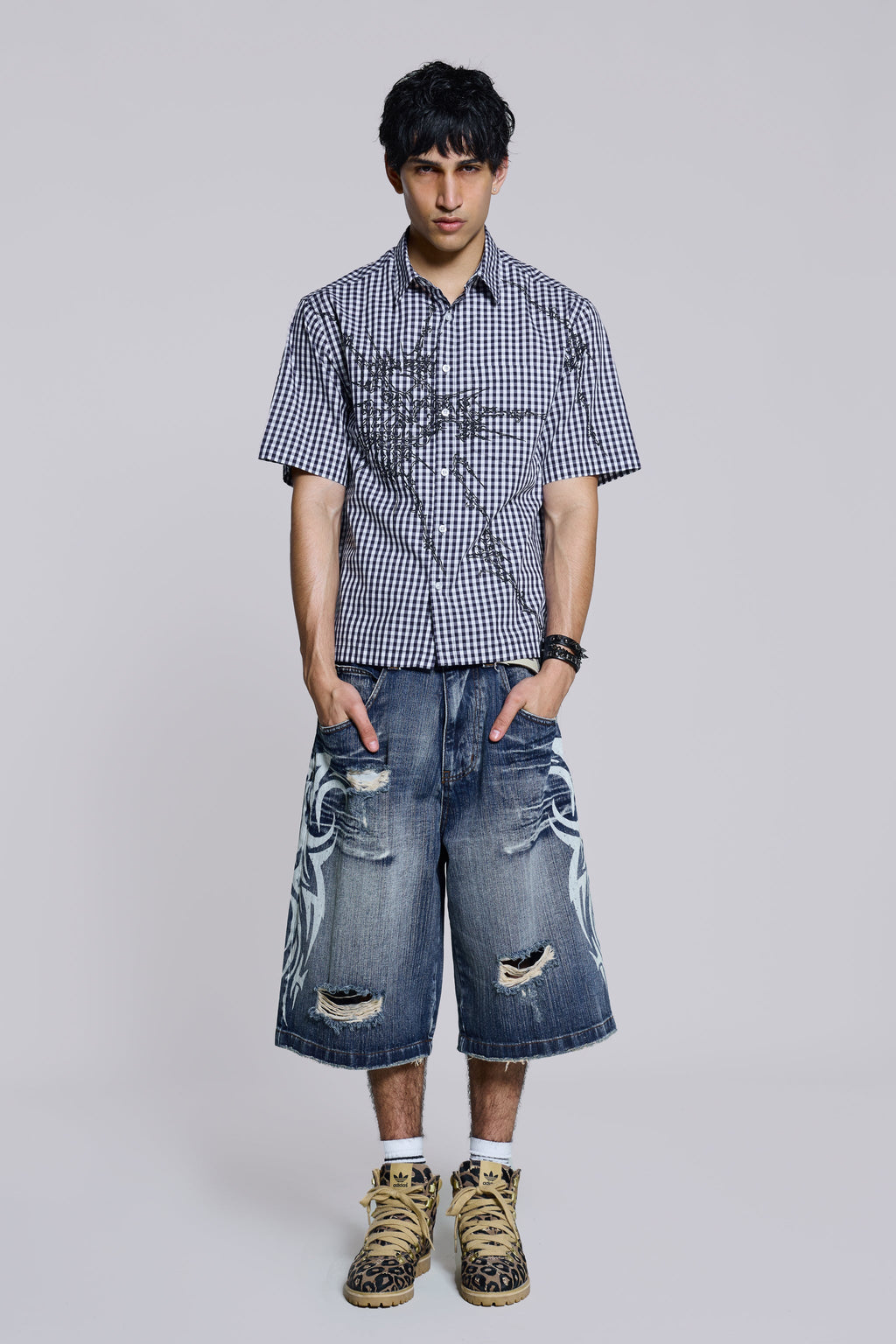 Light Wash Blade Colossus Jorts