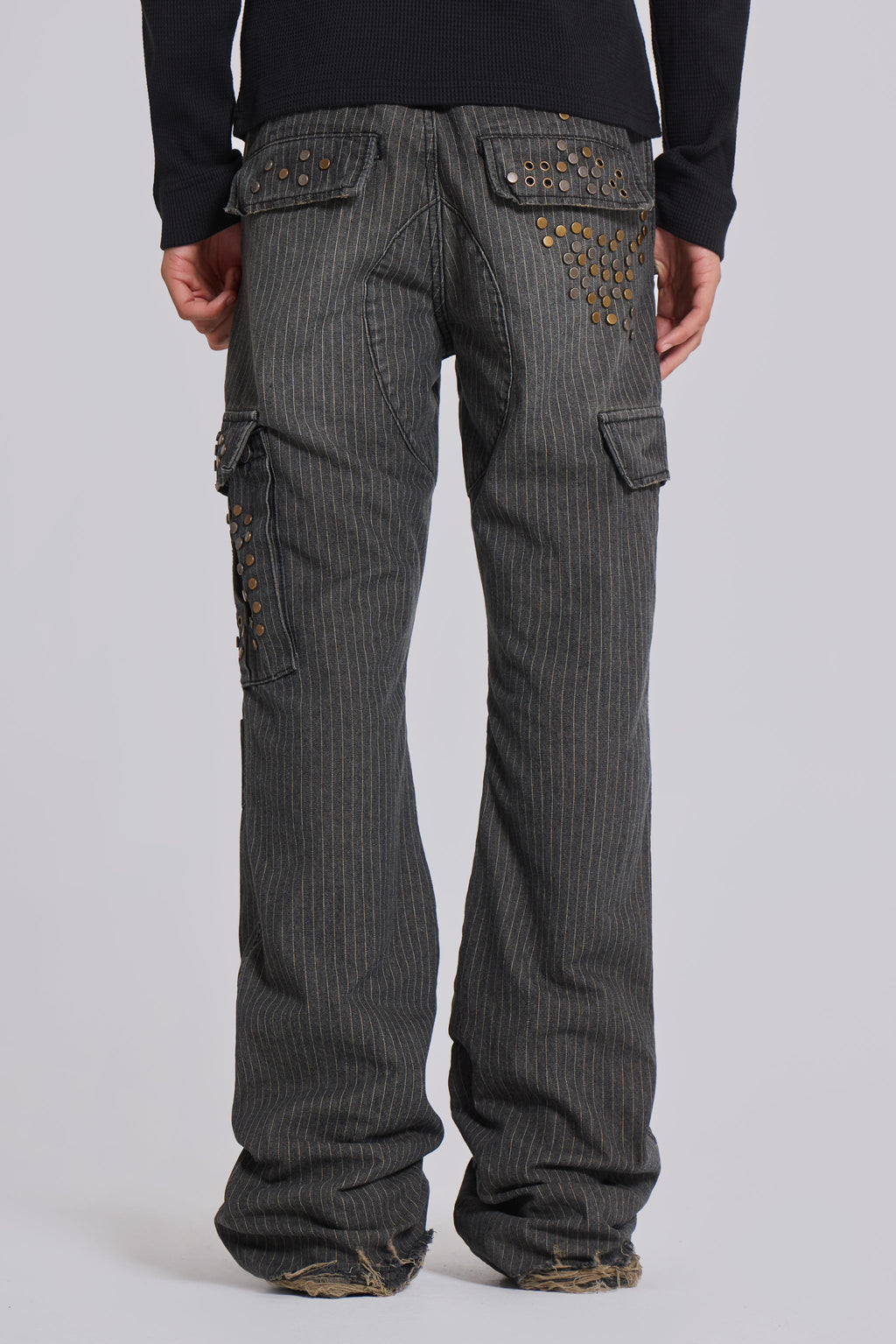 Pantalón cargo Kita bootcut de raya diplomática