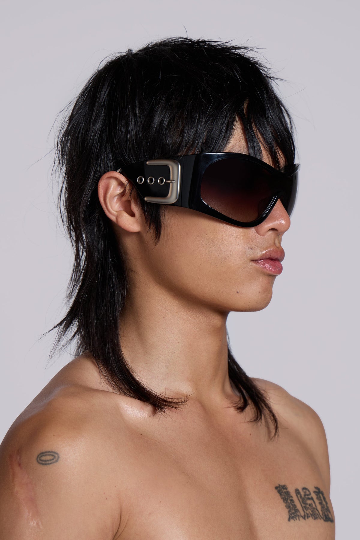 Alva Sunglasses in Black