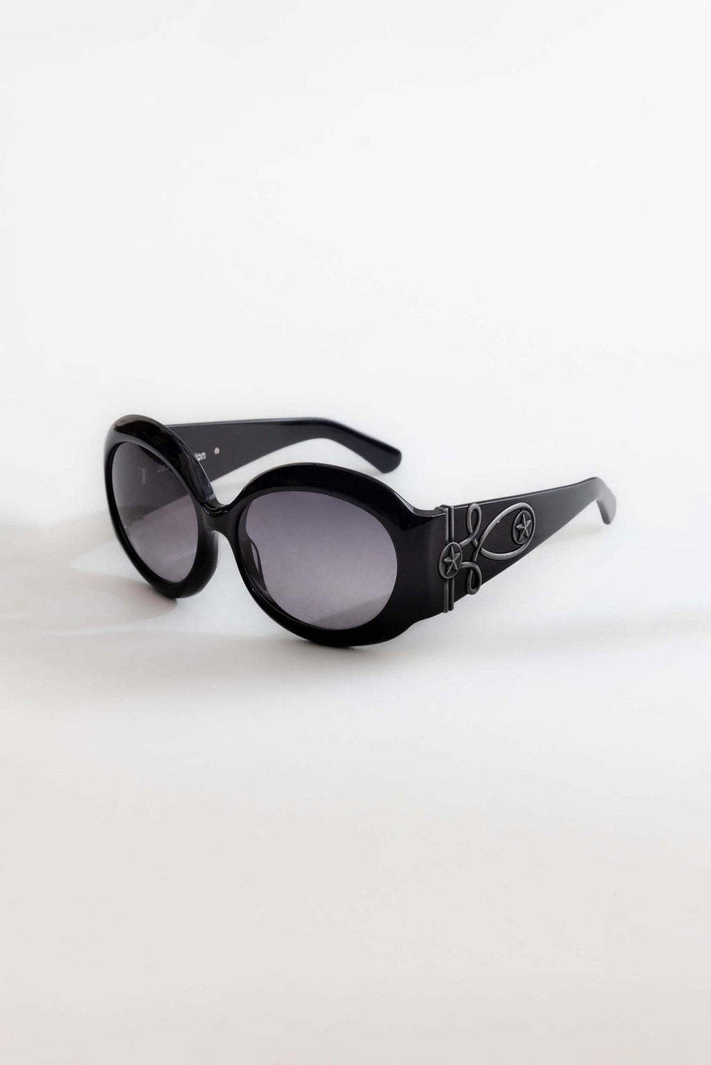 Majorette Oversized Round Sunglasses in Black
