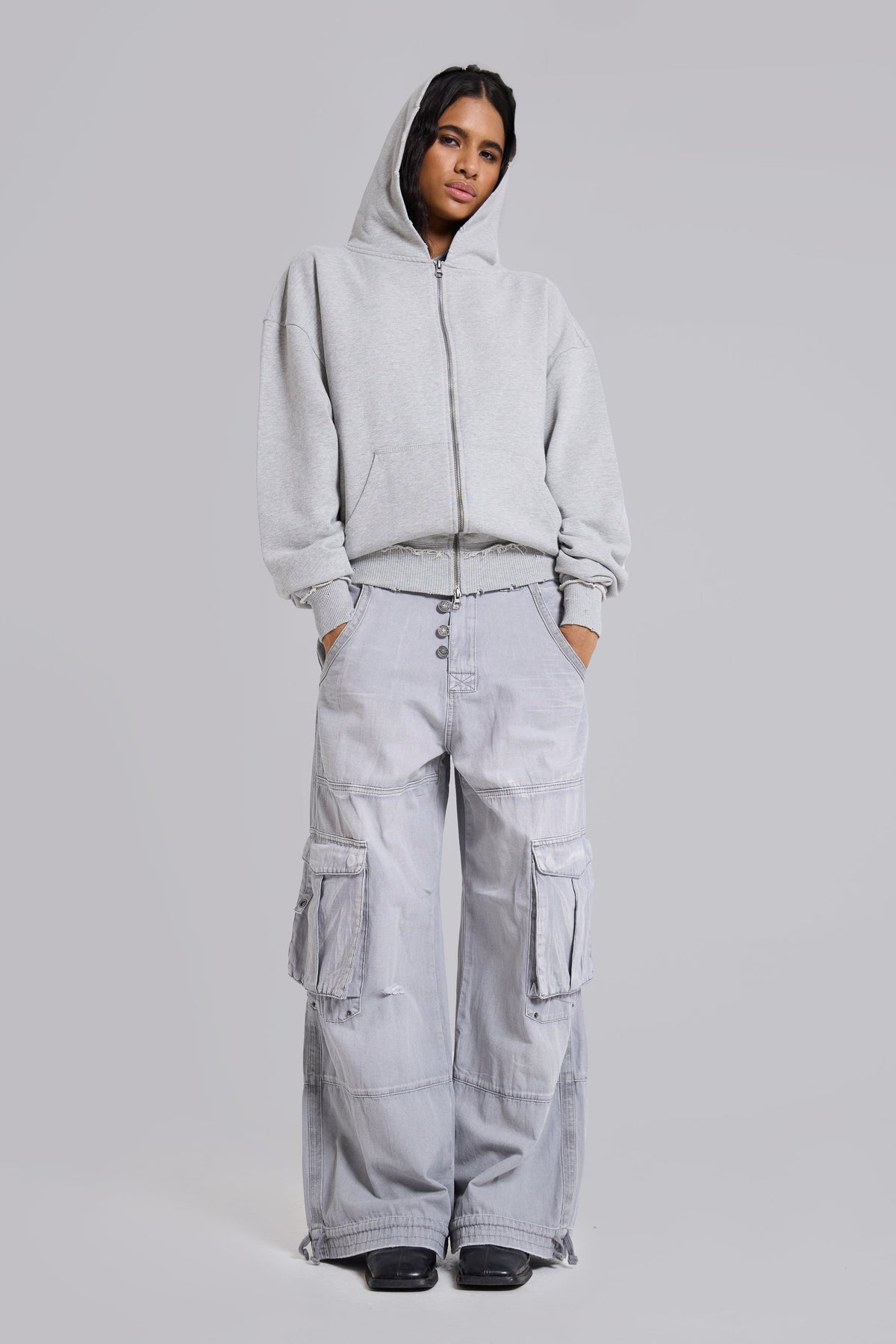 Pantalón cargo Decoy lavado gris