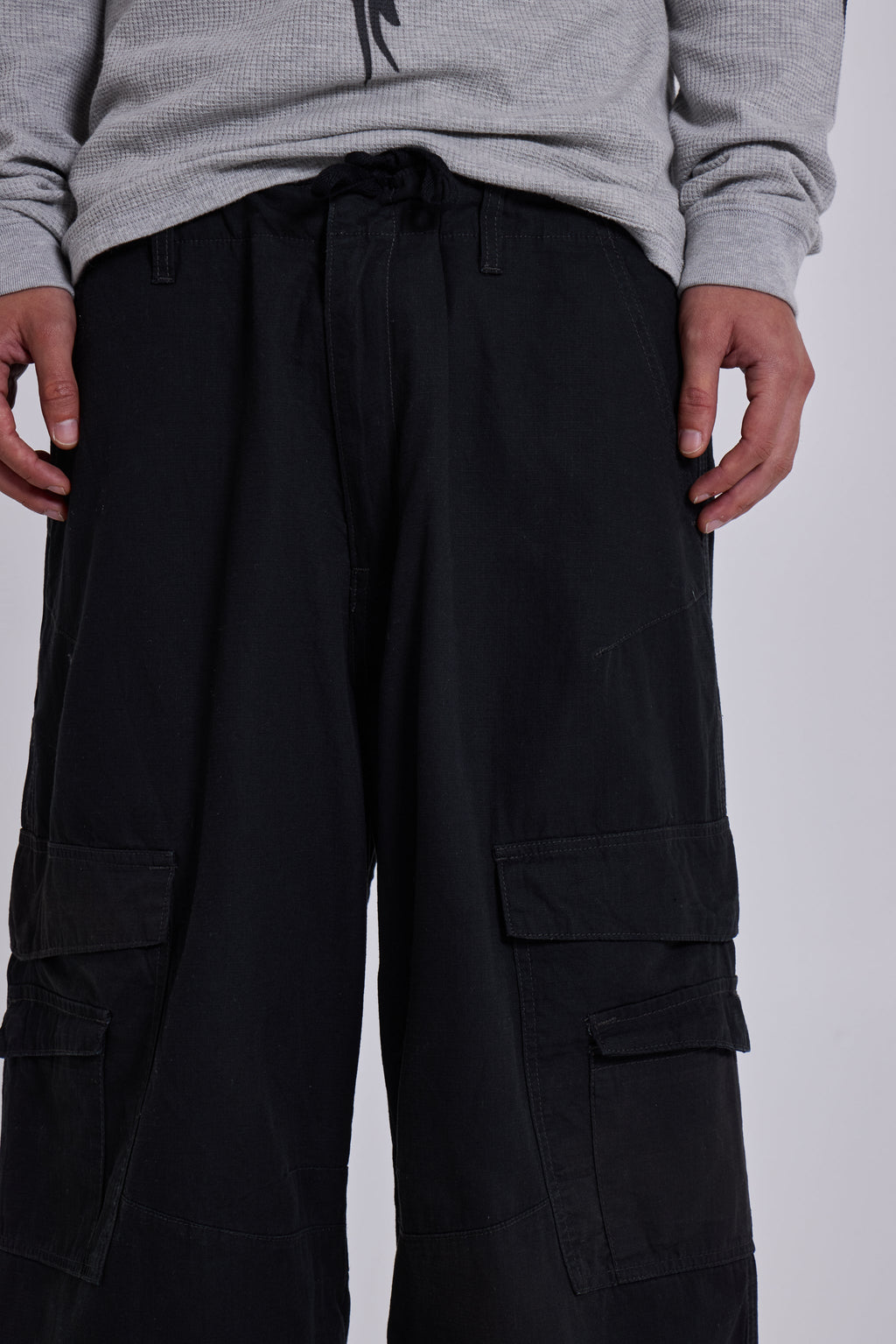 Black Titan Cargos