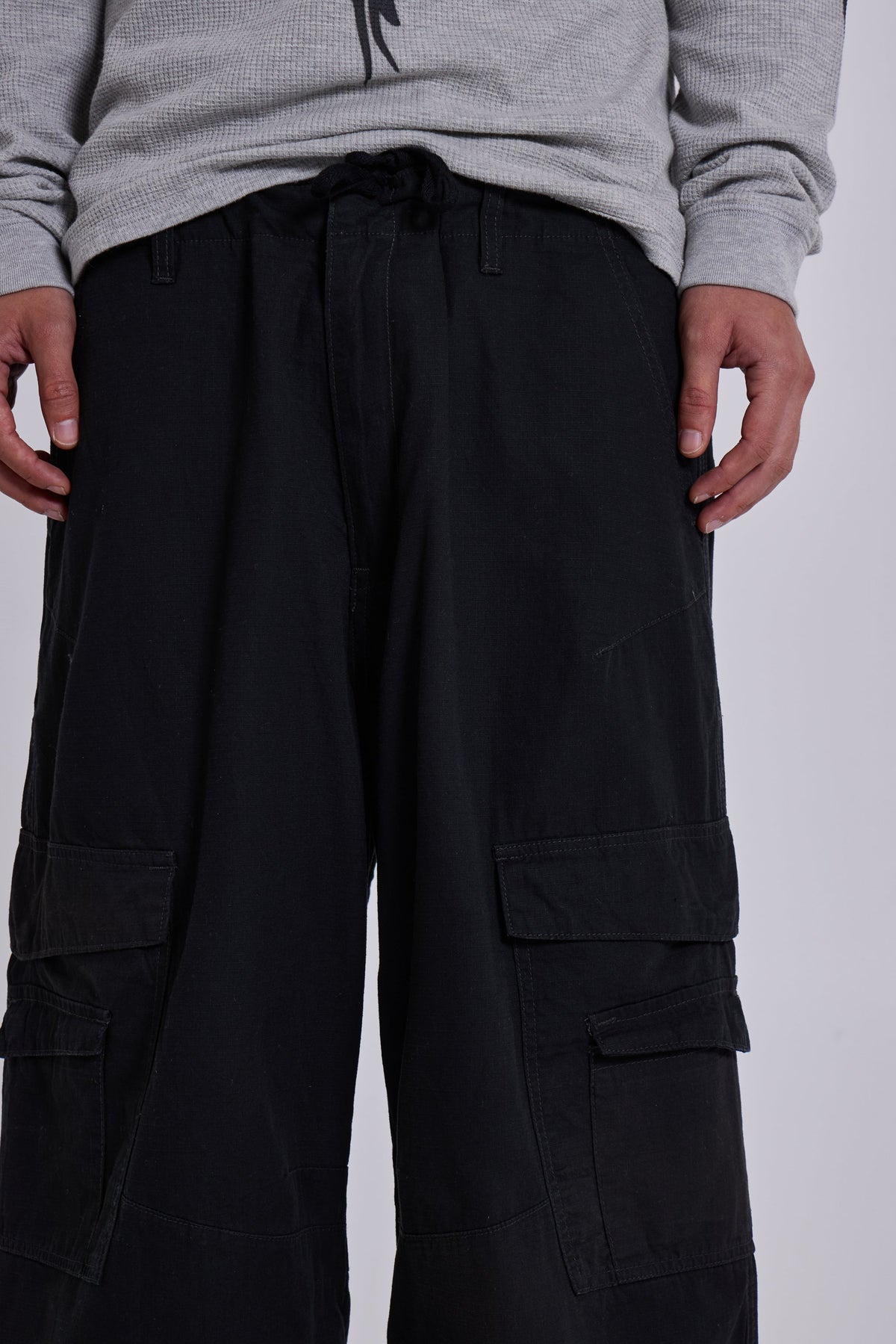 Black Titan Cargos
