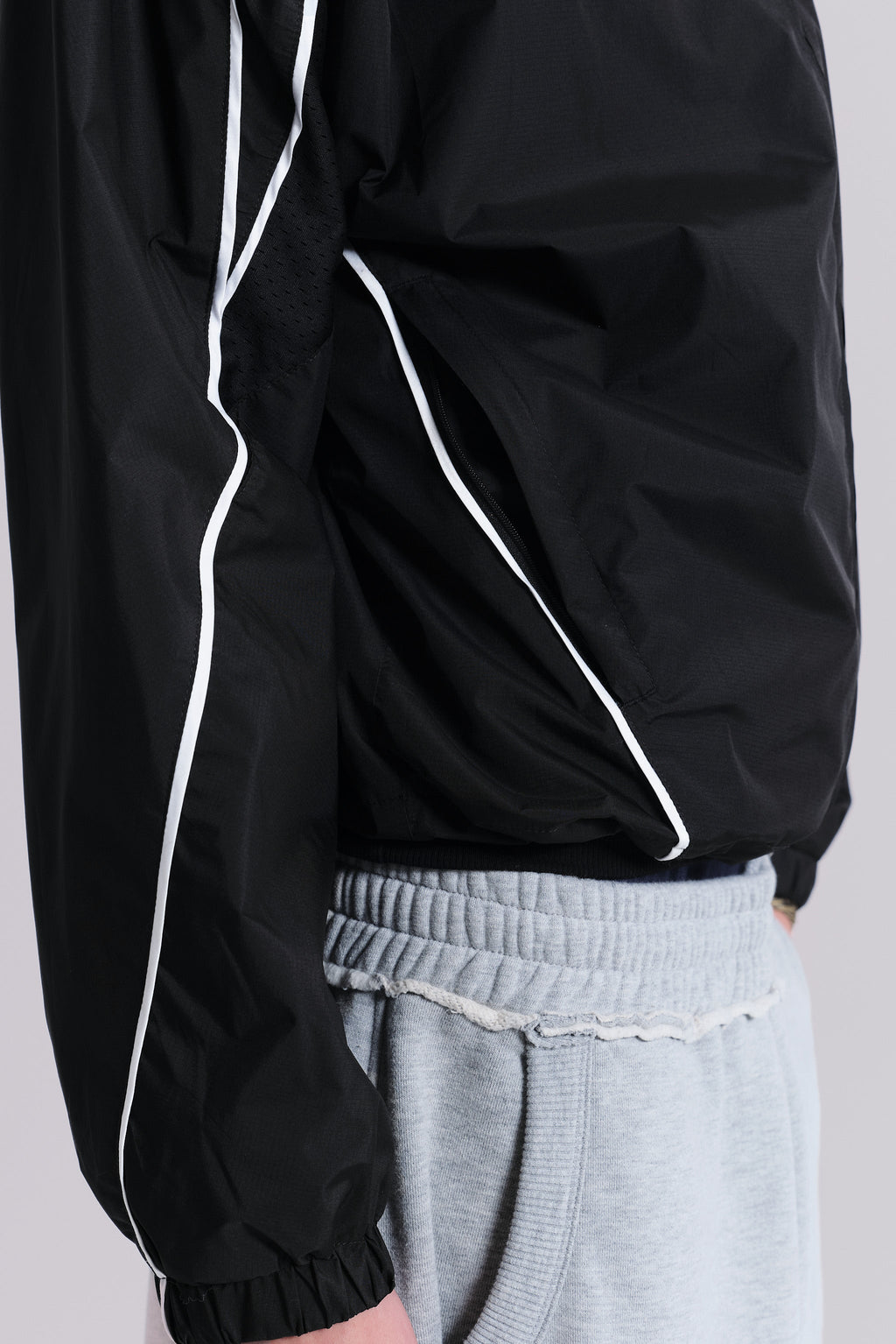 Chaqueta de Chándal Vapor – Negra