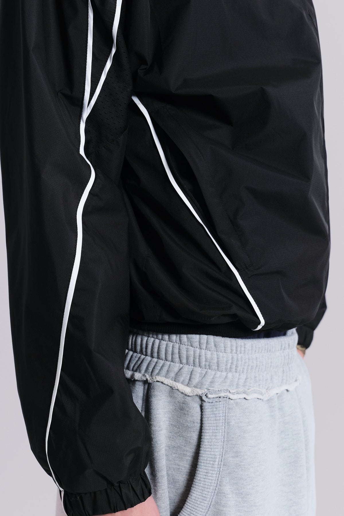 Chaqueta de Chándal Vapor – Negra