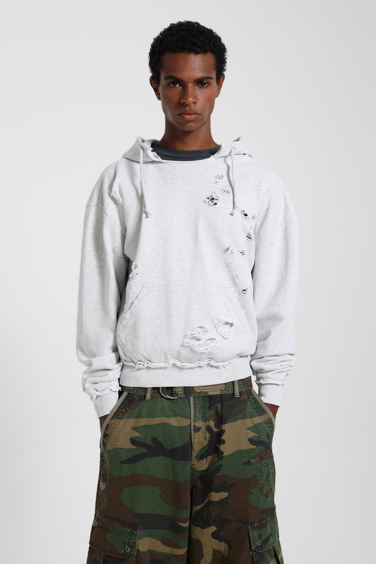 Sudadera Oversize Bitten – Gris Jaspeado.