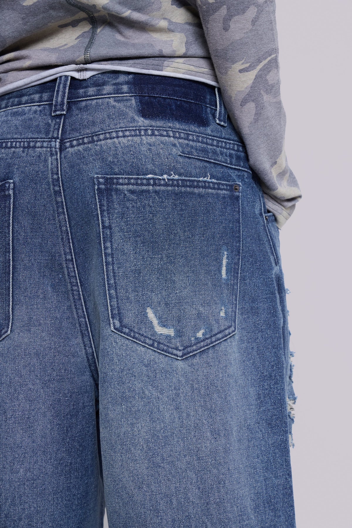 Destroyed XL Colossus Jeans