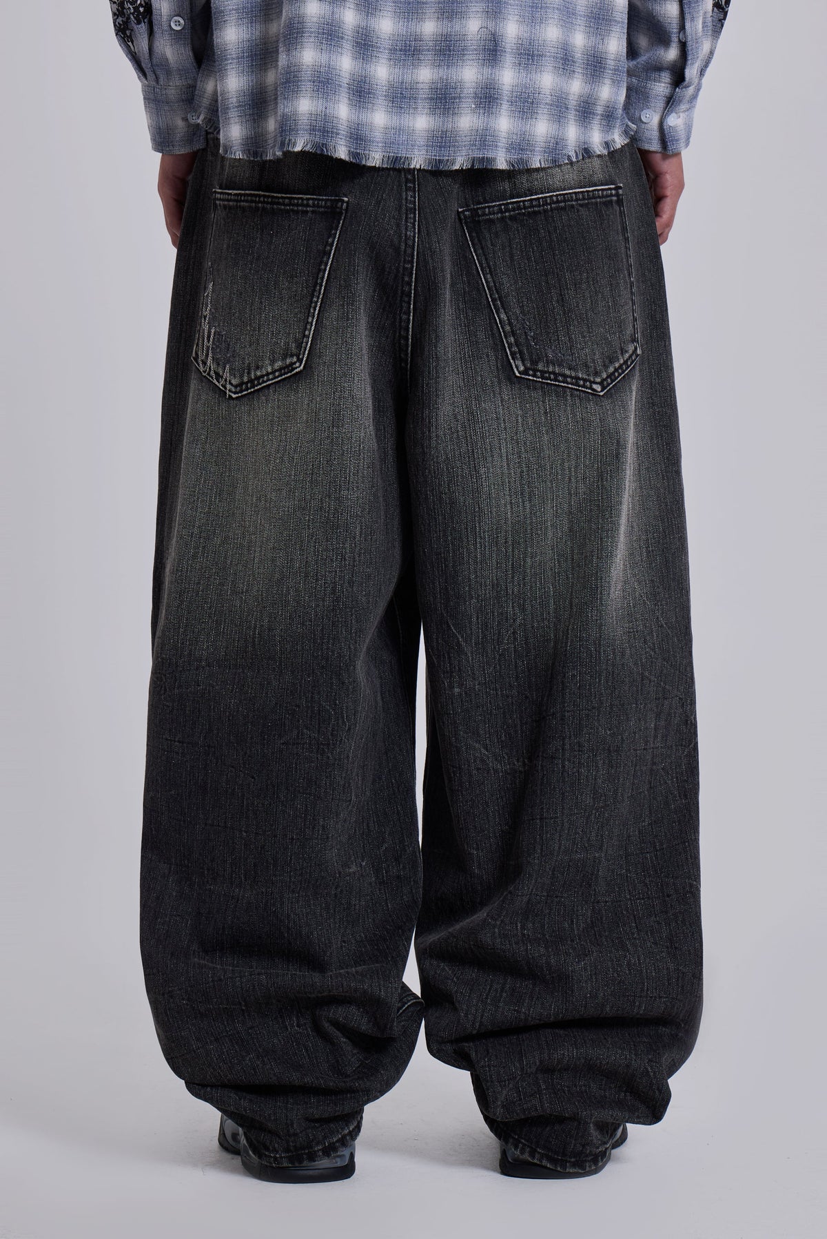 Chain Distressed XL Colossus Jeans