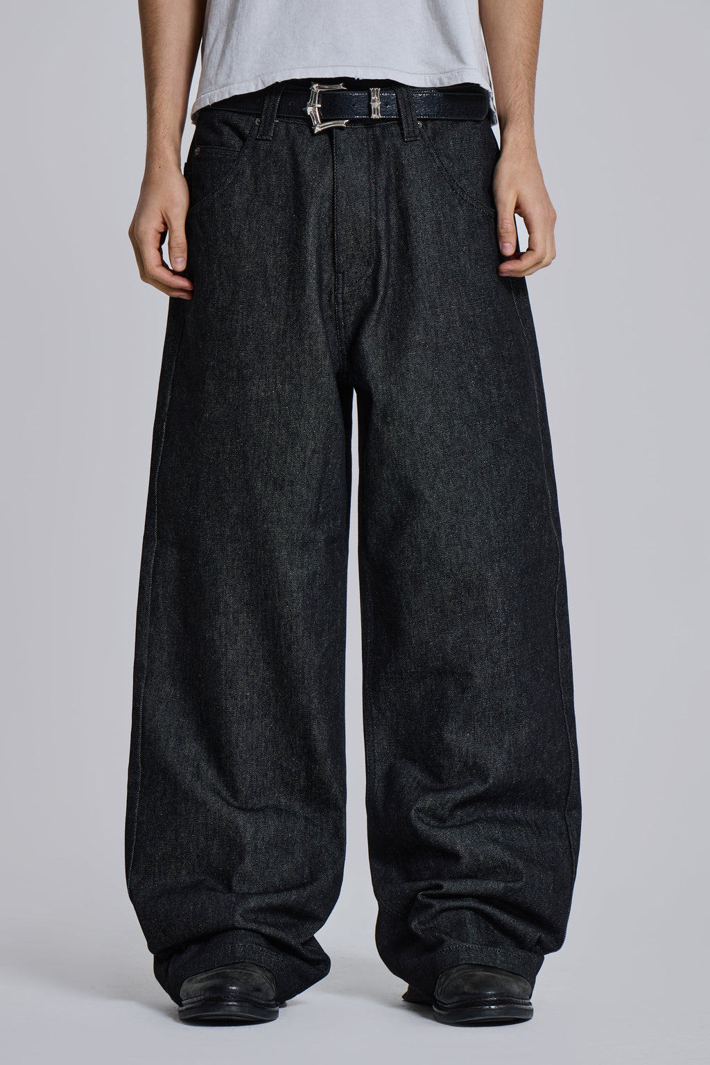 Black Axis Jeans