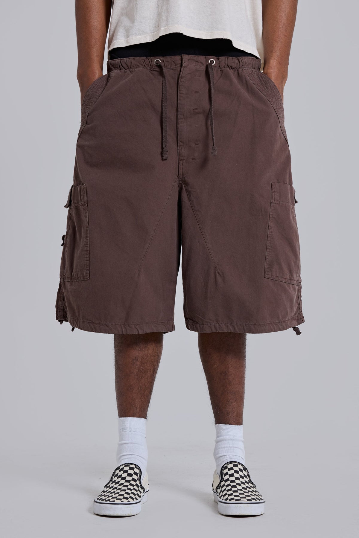 Shorts baggy Cargo paracaídas marrones