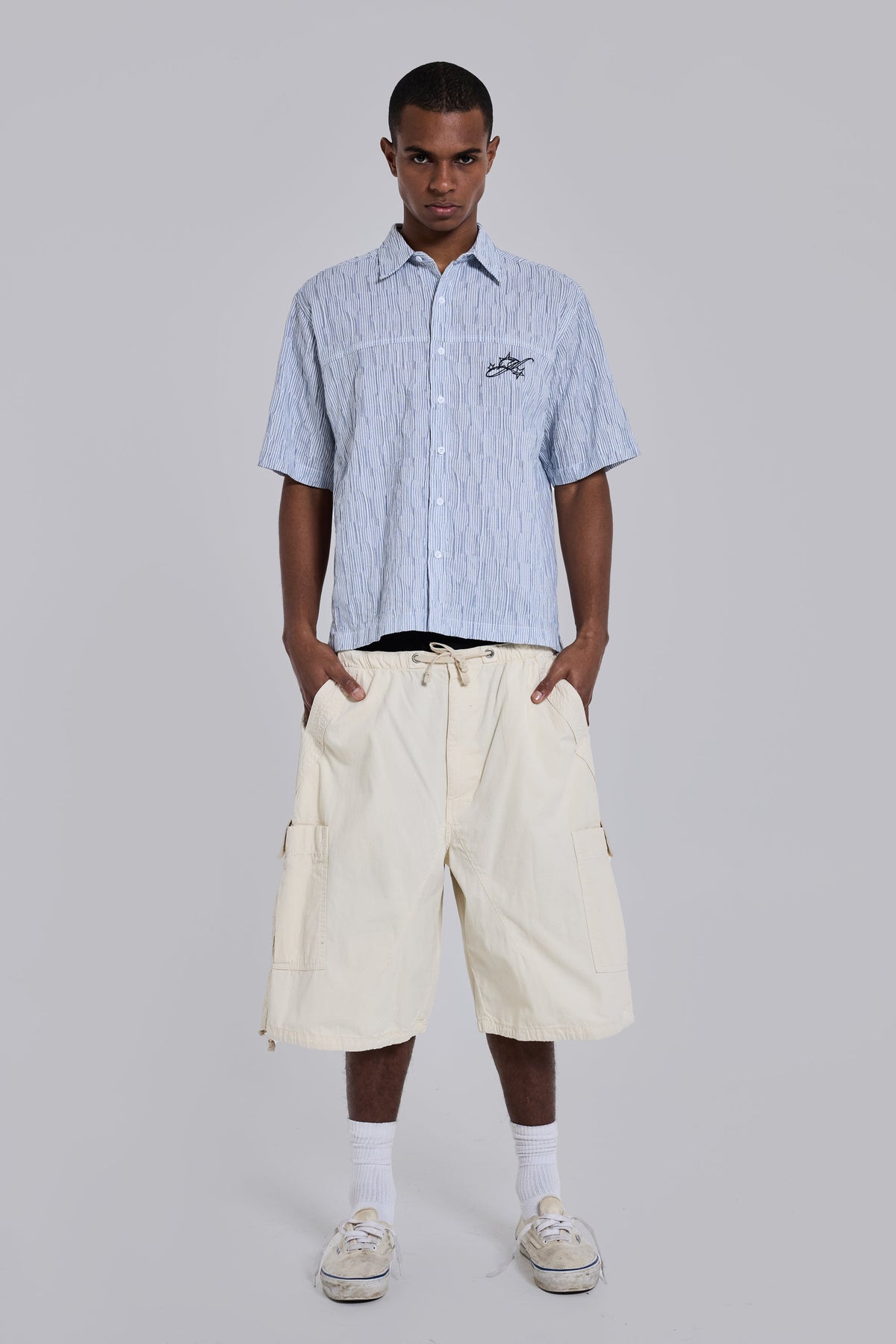 Shorts cargo paracaídas crudos
