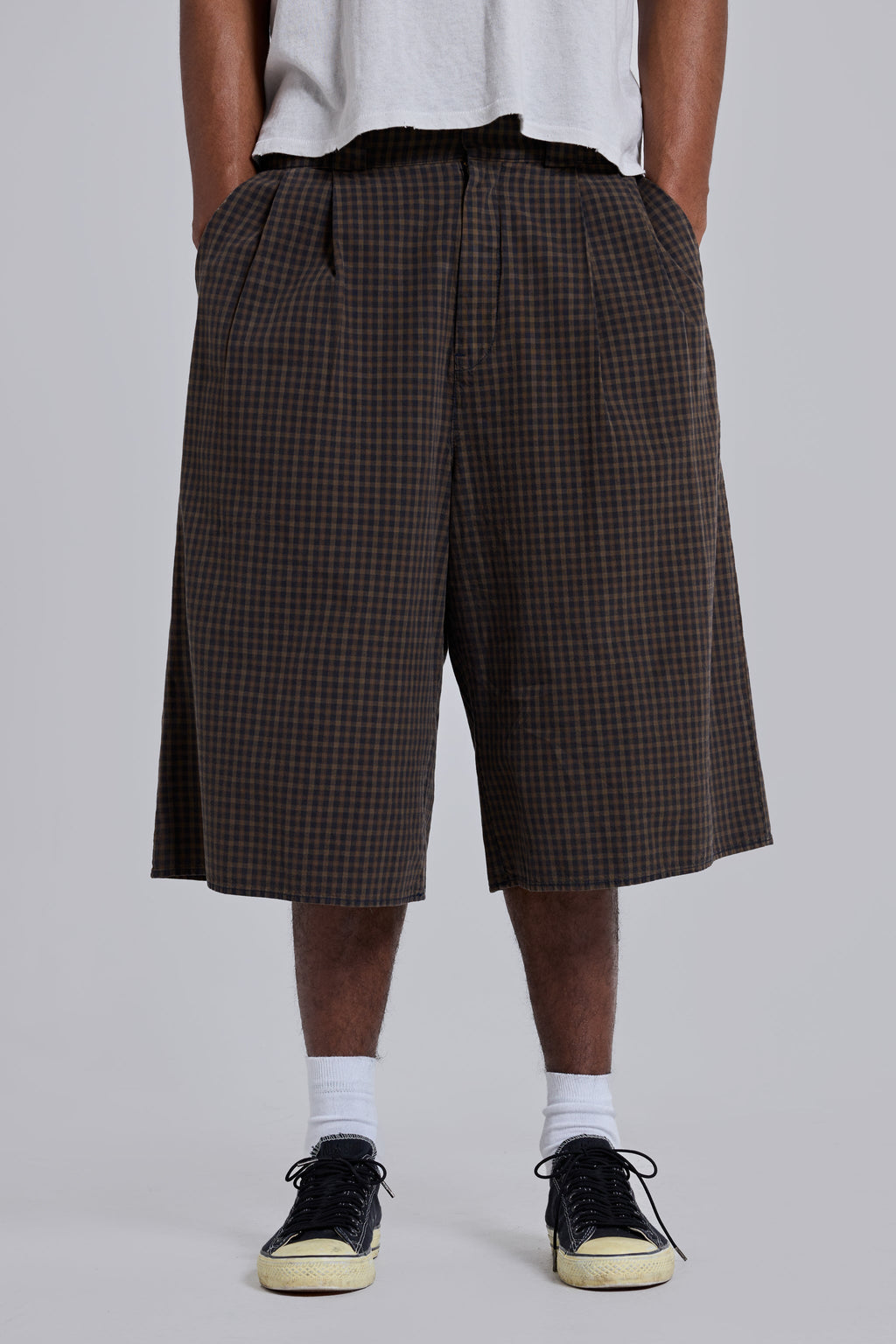 Shorts XL Goliath de cuadros marrones