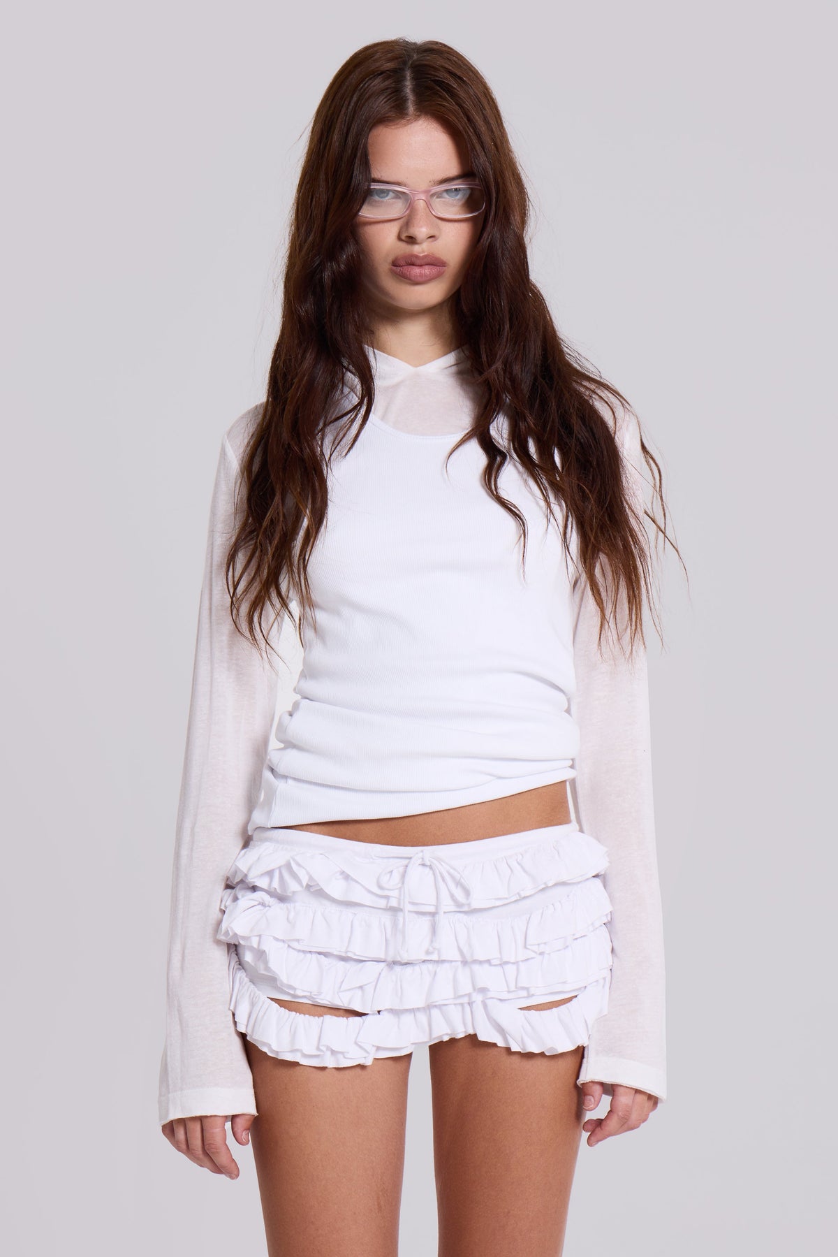 Minishorts Mya con volantes blancos