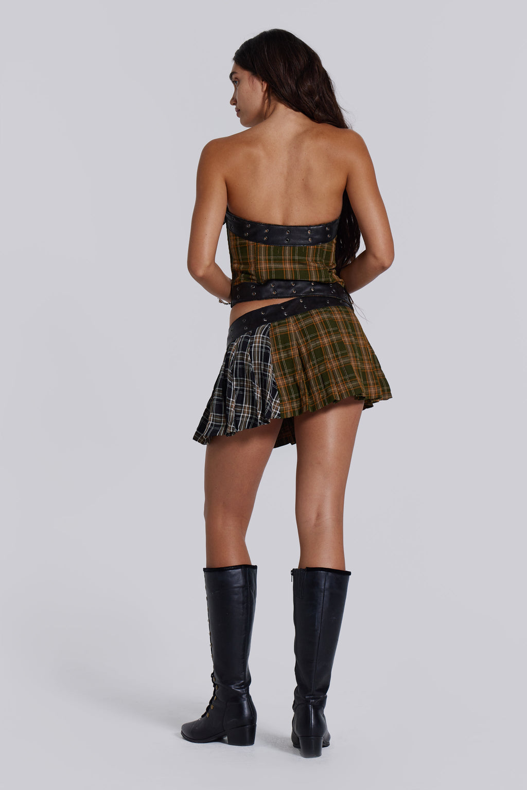Vestido corto Eden con hebilla