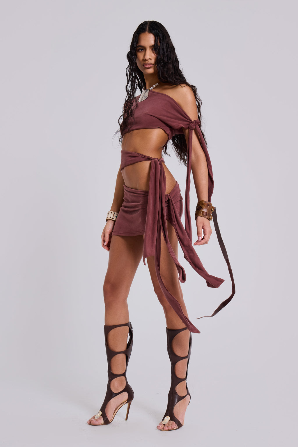 Vestido corto Mena Sienna asimétrico