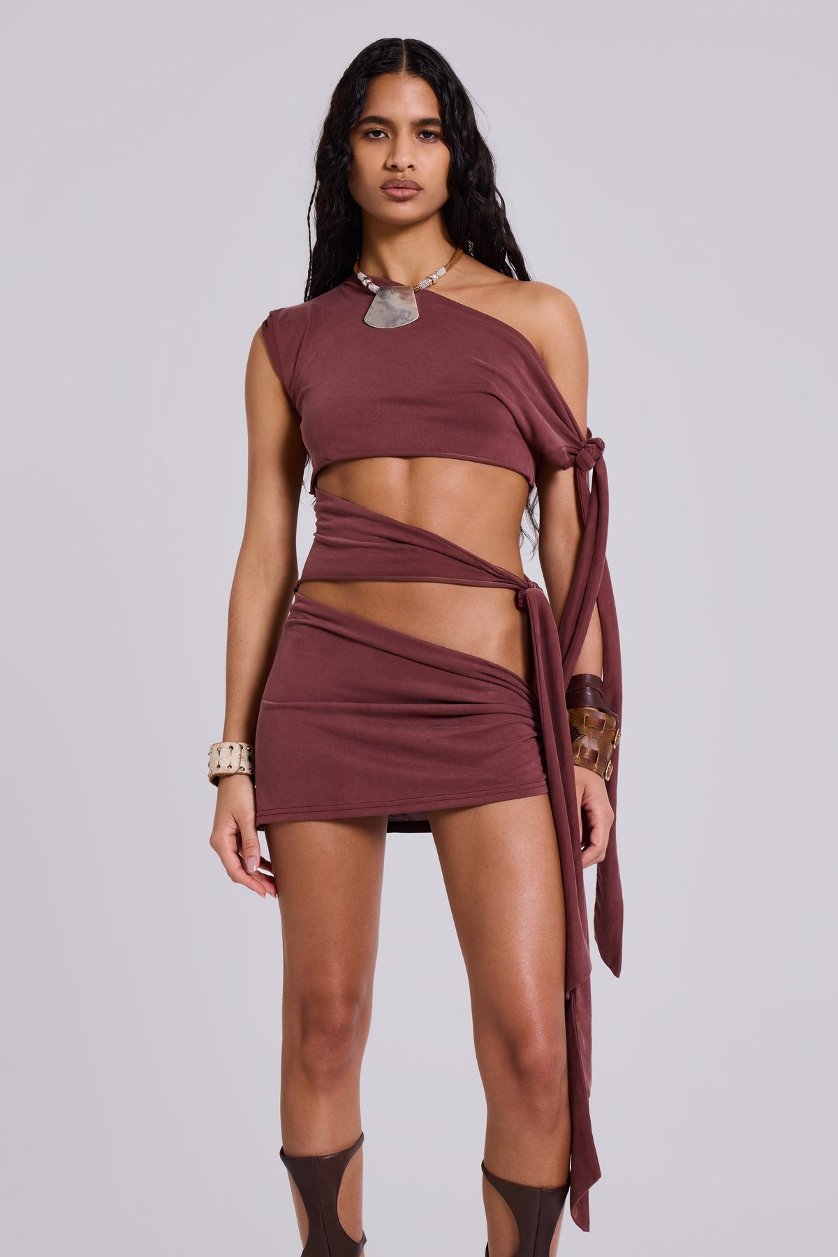 Vestido corto Mena Sienna asimétrico
