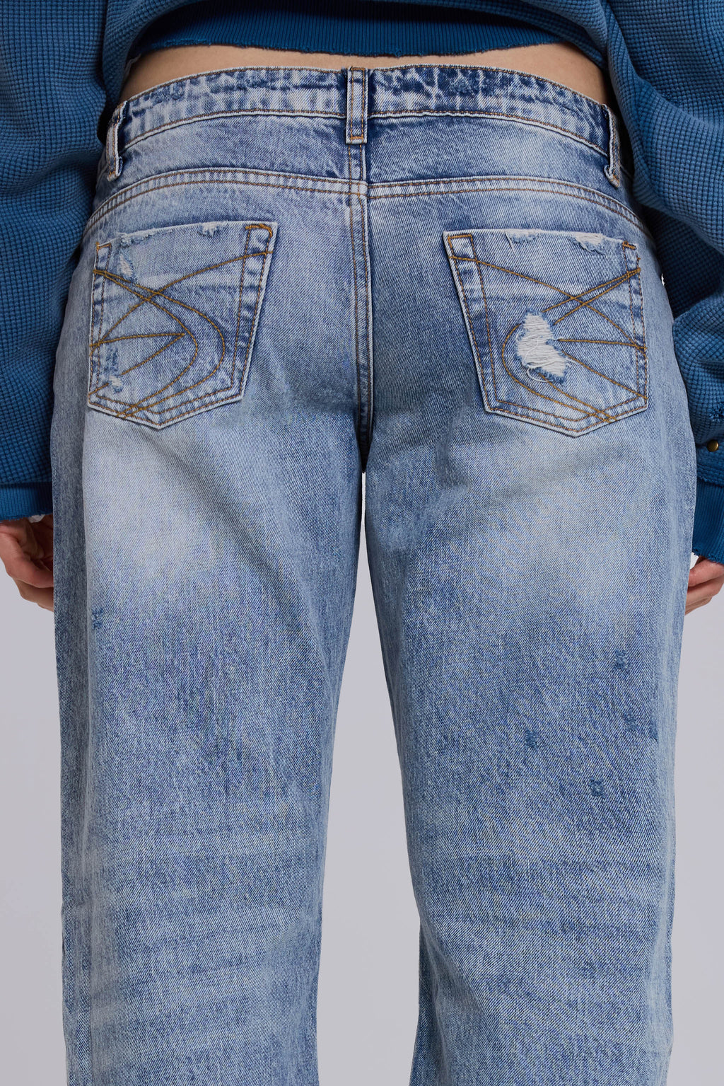 Rider Low Rise Straight Leg Jeans in Light Wash
