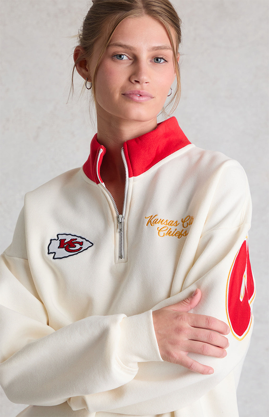 Sudadera polar con cremallera de un cuarto WILD COLLECTIVE x NFL Kansas City Chiefs