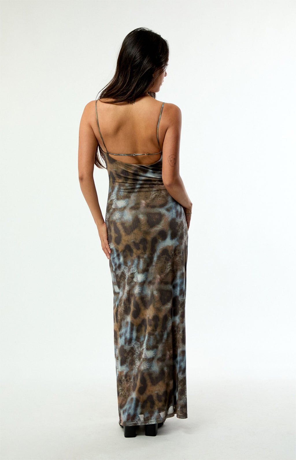 Vestido largo de malla Elena de Beverly and Beck