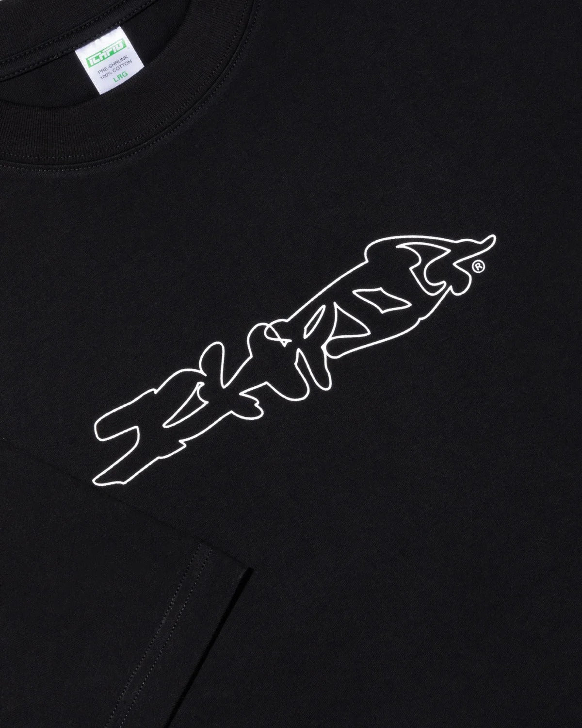 Camiseta distorsionada