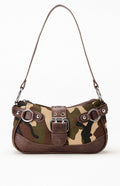 Bolso de hombro de piel sintética con estampado de camuflaje y hebilla frontal.