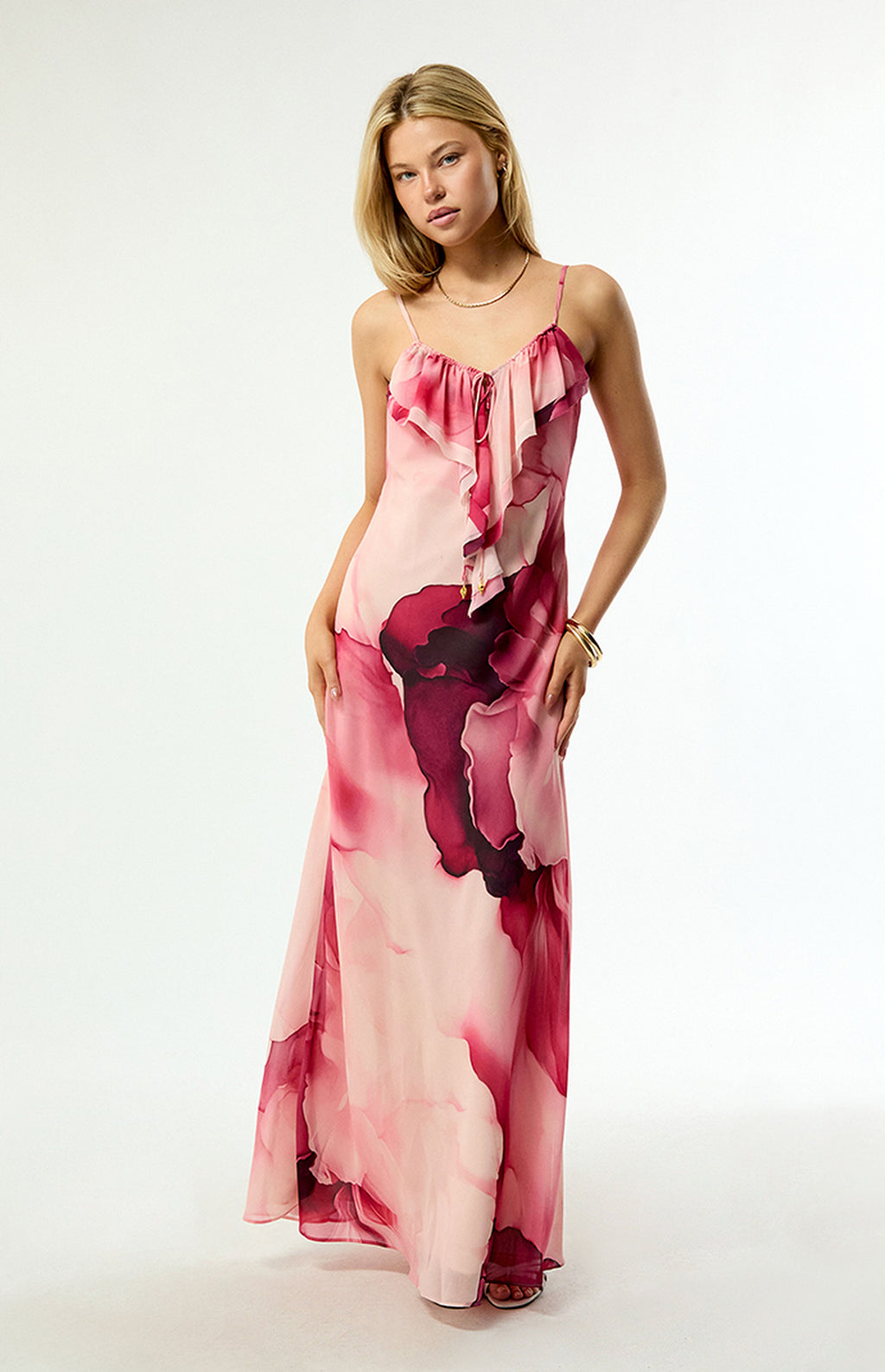 Vestido largo Maxinia con estampado floral de Steve Madden 68