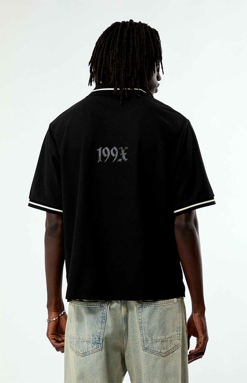 Camiseta de fútbol de manga corta negra 199x