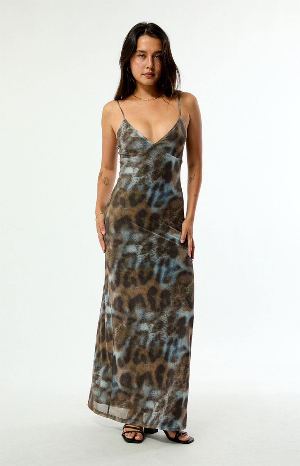 Vestido largo de malla Elena de Beverly and Beck
